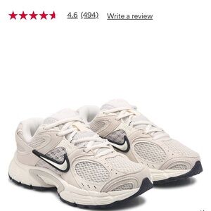 NWT Nike Women's Cream and Black Sneakers